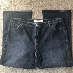 NWOT GAP Flare Jeans Size 20!